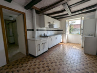 Maison à vendre à Noyant-Villages, Maine-et-Loire - 77.000 € - photo 9