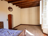 Propriété à vendre à Bonnes, Charente - 130 000 € - photo n°2