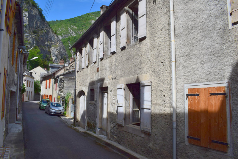 French property for sale in Saint-Béat-Lez, Haute-Garonne - &#8364;88,000 - photo 4