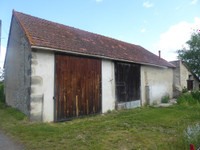 Propriété à vendre à Sainte-Thérence, Allier - 239 000 € - photo n°8