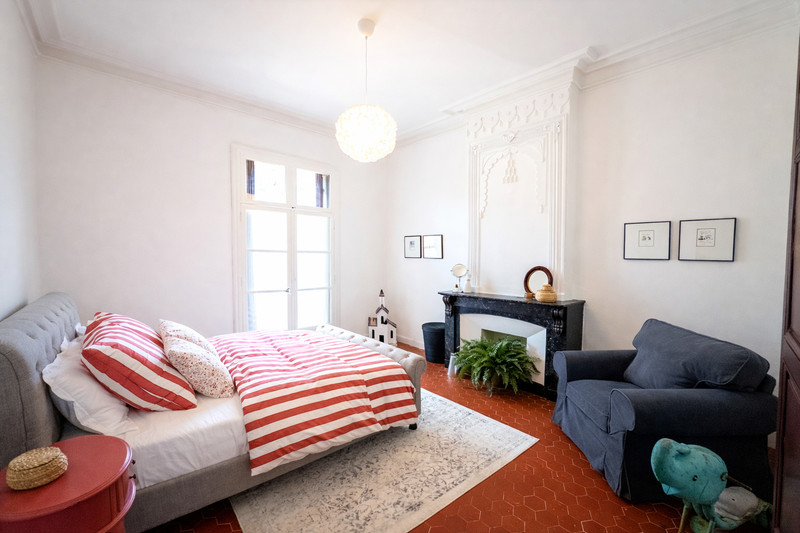 French property for sale in Roujan, Hérault - €275,000 - photo 9