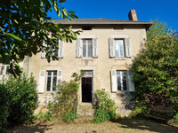 Maison à vendre à Brigueuil, Charente - 194.400 € - photo 1
