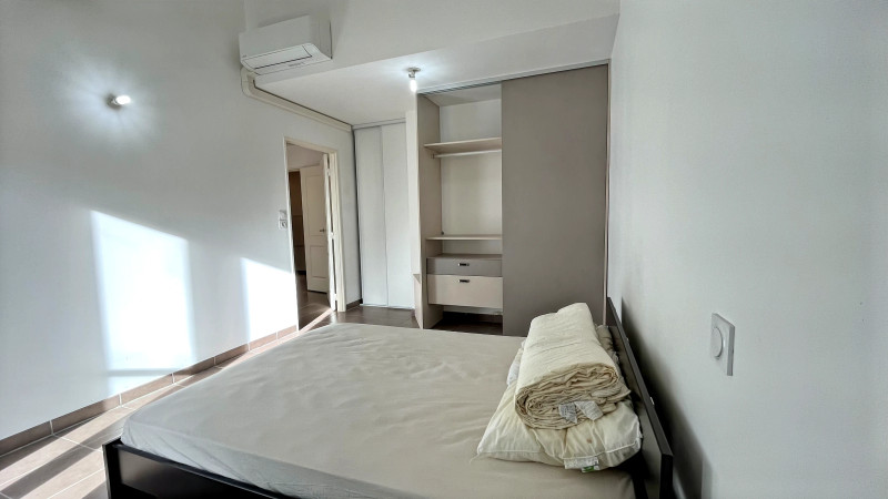French property for sale in Avignon, Vaucluse - €320,000 - photo 4