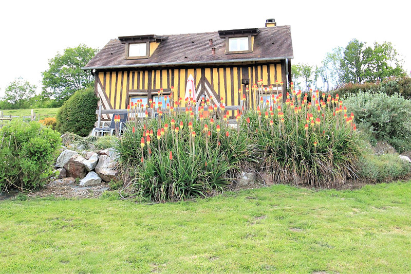 French property for sale in Saint-Martin-de-la-Lieue, Calvados - €895,000 - photo 4