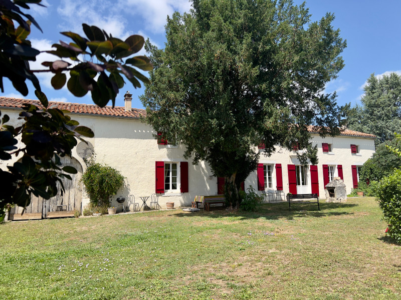 French property for sale in Brie-sous-Matha, Charente-Maritime - €350,000 - photo 4