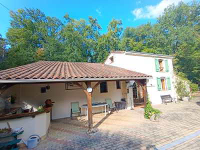 French property for sale in Sarliac-sur-l'Isle, Dordogne - €299,000 - photo 1