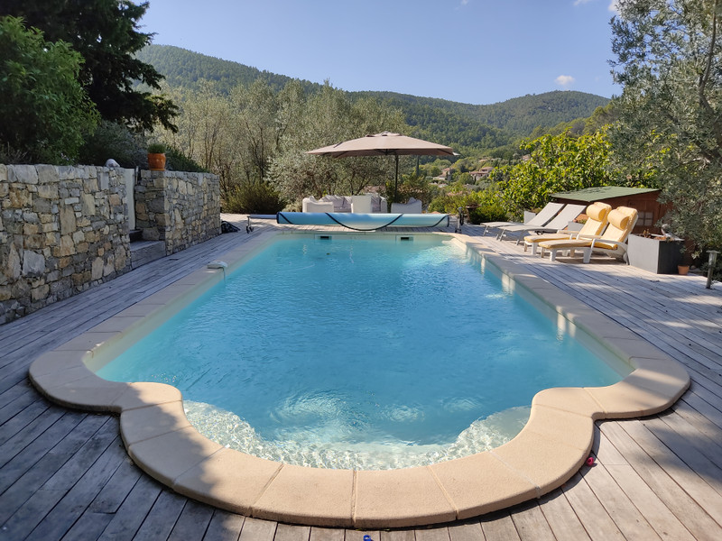 French property for sale in Figanières, Var - &#8364;550,000 - photo 2