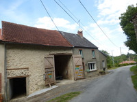 property to renovate for sale in Saint-Léger-BridereixCreuse Limousin