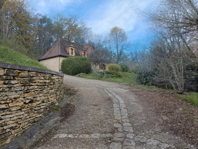 French property for sale in Trélissac, Dordogne - €250,000 - photo 2