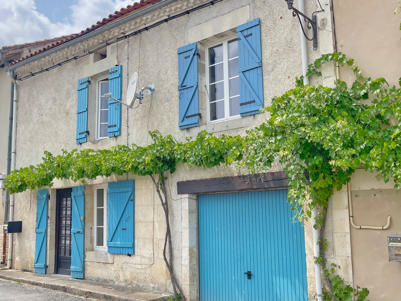 Maison à vendre à Bourg-du-Bost, Dordogne - 150 000 € - photo 1