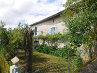 houses and homes for sale inJaverlhac-et-la-Chapelle-Saint-RobertDordogne Aquitaine