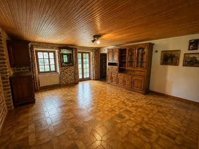 French property for sale in Izé, Mayenne - €372,500 - photo 3