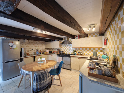 French property for sale in Fouquebrune, Charente - €181,000 - photo 6