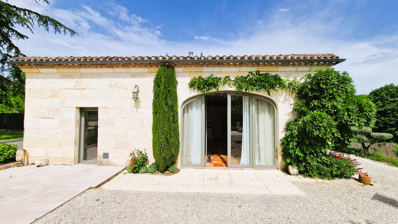 French property for sale in Saint-Magne-de-Castillon, Gironde - €1,490,000 - photo 9