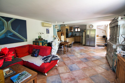 French property for sale in Lodève, Hérault - €340,000 - photo 4