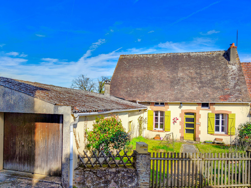 French property for sale in Beaulieu, Indre - €73,900 - photo 0