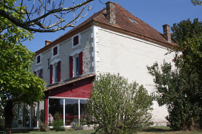 French property for sale in Lafitte-sur-Lot, Lot-et-Garonne - €479,000 - photo 2