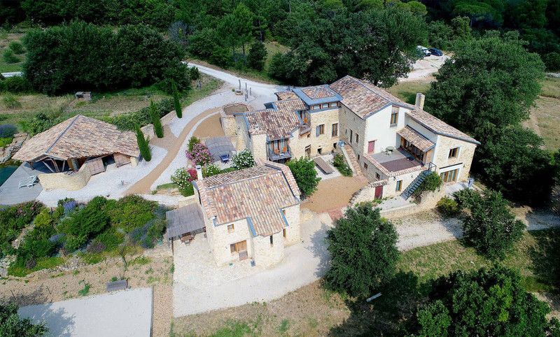 Propriété à vendre à Tresques, Gard - 2 100 000 €