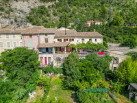 Maison à vendre à Les Pilles, Drôme - 296 800 € - photo 3