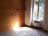 Maison à vendre à Saint-Michel-de-Veisse, Creuse - 66.600 € - photo 12