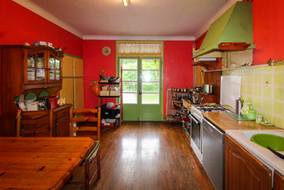 French property for sale in Fontenet, Charente-Maritime - €304,950 - photo 4