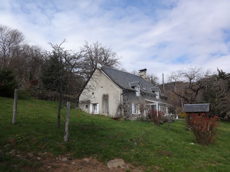 French property for sale in Bort-les-Orgues, Corrèze - €599,999 - photo 3