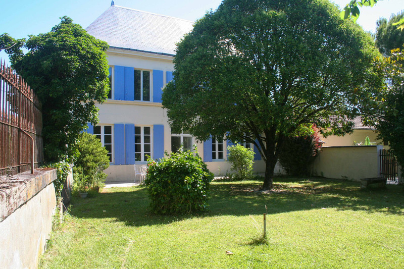 Maison à vendre en PoitouCharentes CharenteMaritime AsnièreslaGiraud Complexe de gîtes