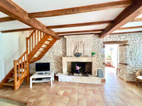 Maison à vendre à Chenac-Saint-Seurin-d'Uzet, Charente-Maritime - 496.610 € - photo 14