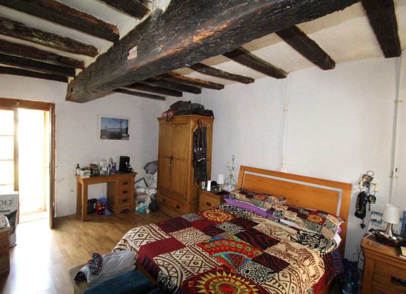 French property for sale in Béthines, Vienne - €130,000 - photo 9