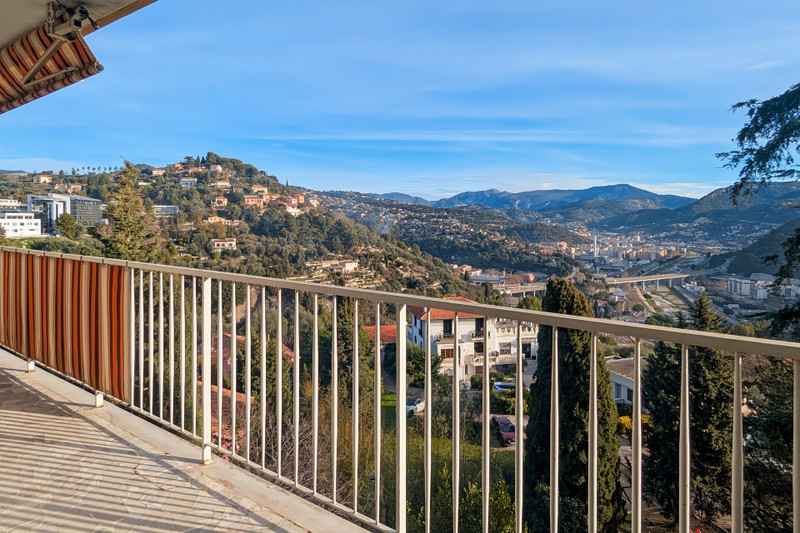 French property for sale in Nice, Alpes-Maritimes - €620,000 - photo 1