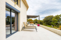 Terrace for sale in Saint-Saturnin-lès-Apt Vaucluse Provence_Cote_d_Azur