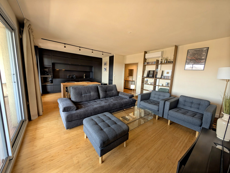 French property for sale in Avignon, Vaucluse - €269,000 - photo 1