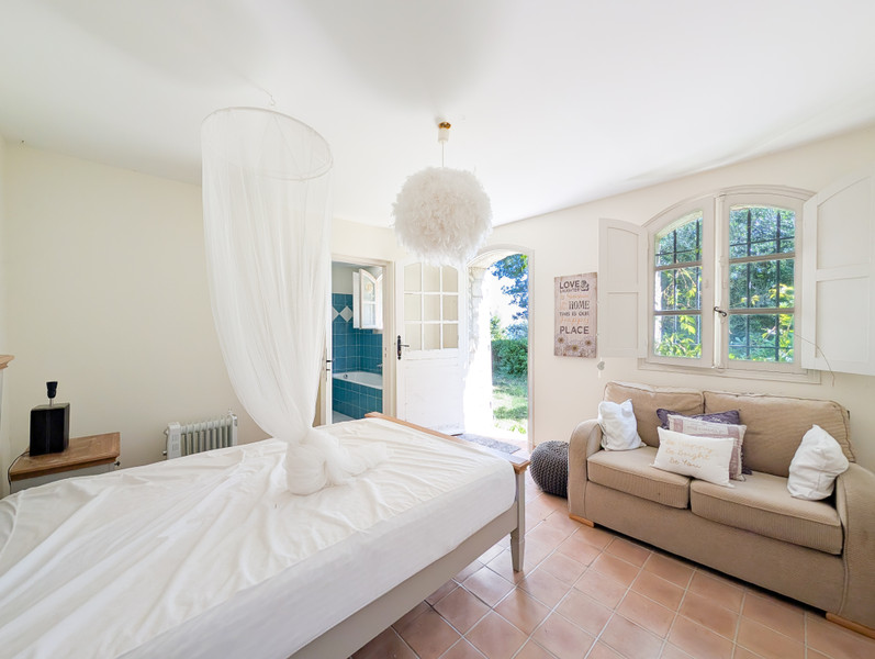 French property for sale in Carros, Alpes-Maritimes - €895,000 - photo 13