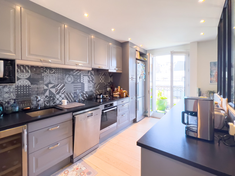 French property for sale in Paris 16e Arrondissement, Paris - €1,650,000 - photo 9