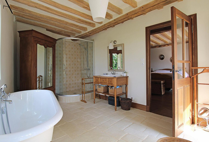 French property for sale in Moult-Chicheboville, Calvados - €648,900 - photo 8