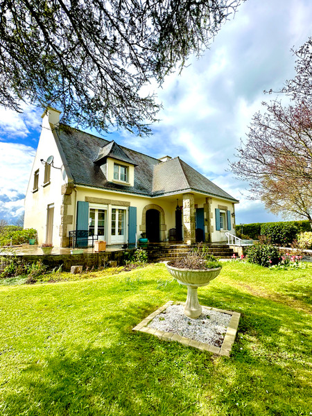 French property for sale in Rohan, Morbihan - €344,500 - photo 2