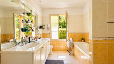 French property for sale in Vitrac, Dordogne - €330,000 - photo 4