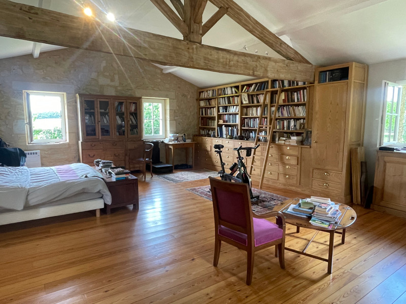 French property for sale in Saint-Émilion, Gironde - €1,155,000 - photo 8