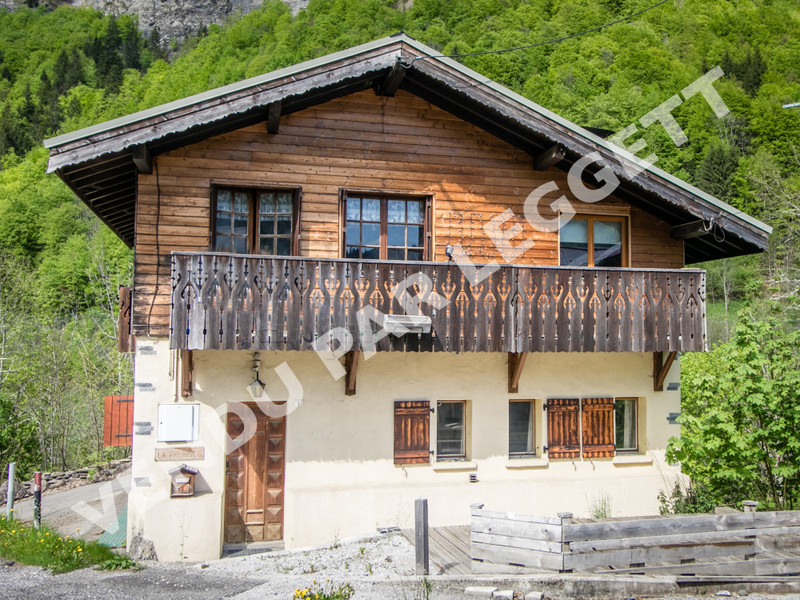 Chalet à vendre à Les Gets, Haute-Savoie - 330 000 € - photo 1