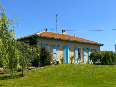Maison à vendre à Rouffignac-de-Sigoulès, Dordogne, Aquitaine, avec Leggett Immobilier