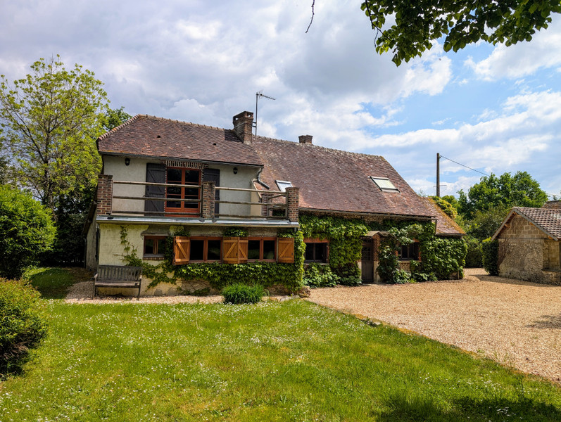 Maison à vendre à Longny les Villages, Orne - 390.000 € - photo 1