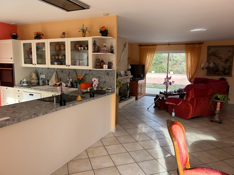 French property for sale in Saint-Victor, Dordogne - €318,000 - photo 9