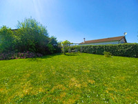 Maison à vendre à Les Forges, Deux-Sèvres - 145.000 € - photo 12