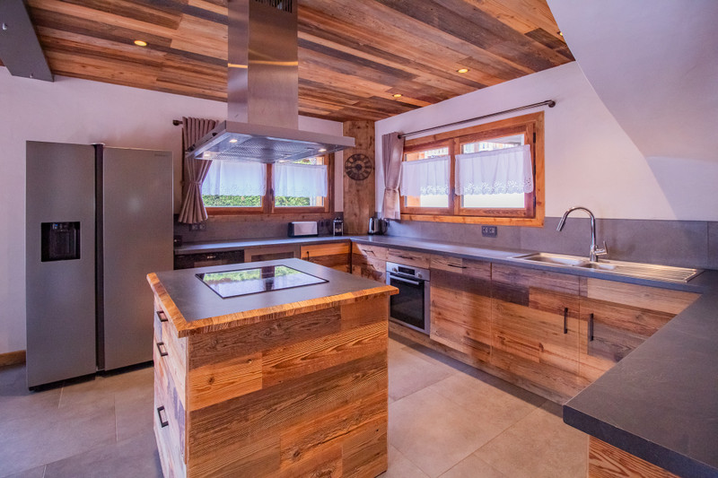 Ski property for sale in Champagny-en-Vanoise - €2,650,000 - photo 3