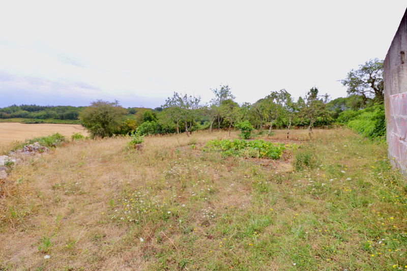 French property for sale in Montbron, Charente - €31,600 - photo 3