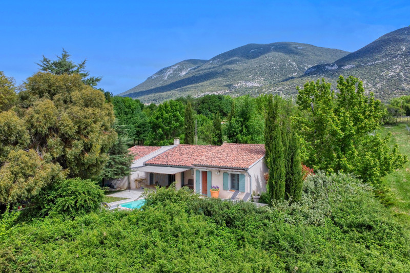 Maison à vendre à Rustrel, Vaucluse - 620.000 € - photo 1