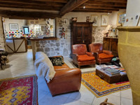 Maison à vendre à Essertines-en-Donzy, Loire - 580.000 € - photo 5