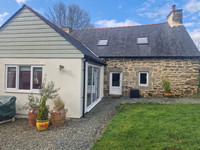 Maison à vendre à Bourbriac, Côtes-d'Armor - 188.000 € - photo 1