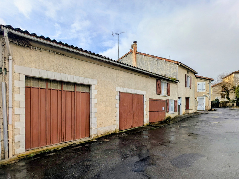 French property for sale in Ruffec, Charente - €71,500 - photo 1