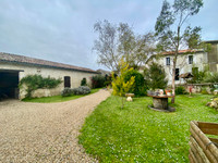 Maison à vendre à Saint-Palais-de-Phiolin, Charente-Maritime - 255.000 € - photo 2